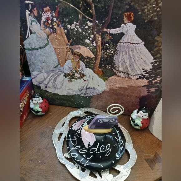 🍪PARIS Whimsical Ceramic Cookie Parisian Motif Canister,The Perfect Gift.🎁 - Picture 7 of 16